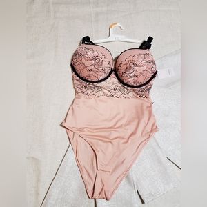 Auden Pink Intimates Size Medium NWT